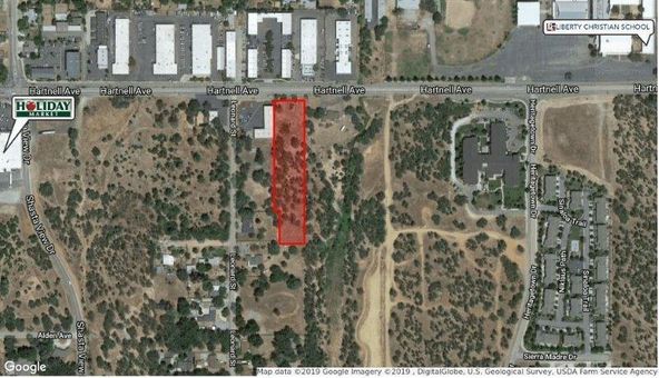 2681 Hartnell Avenue, Redding, CA 96002